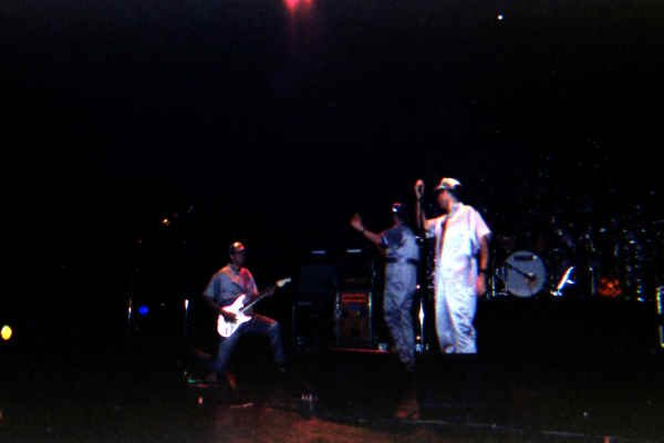 IMG03 